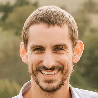 Jamie Davidson headshot